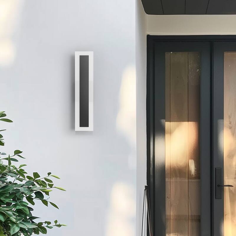 Outdoor Linear Integrated LED Wall Sconce Light Fixture with Bracket