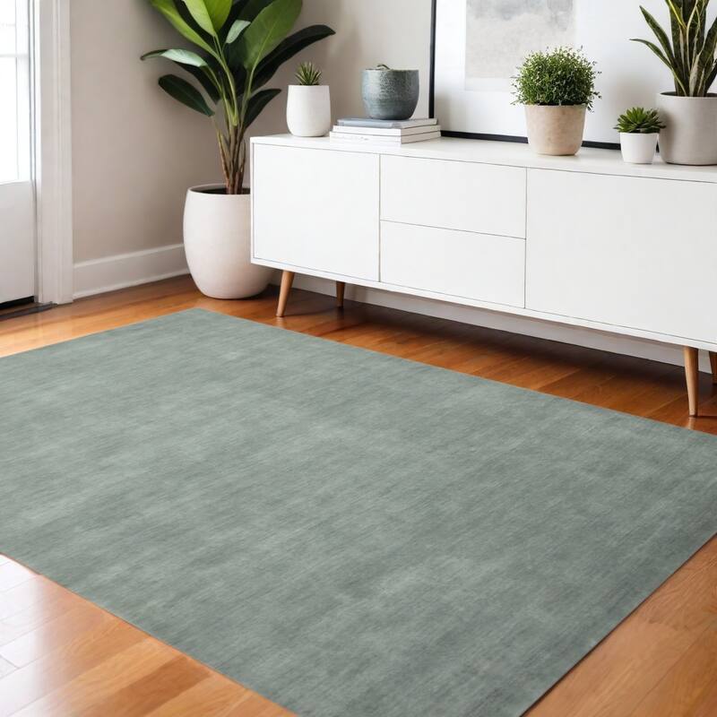HomeRoots Solid Color Transitional Rectangle Area Rug - 72.00 in. x 48.00 in.  x 0.80 in.