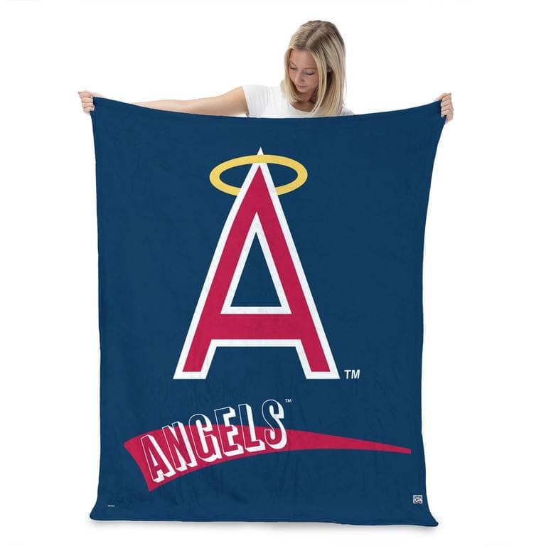 MLB CC Throwback Silk Touch Throw Blanket