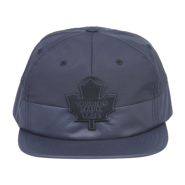 leafs snapback