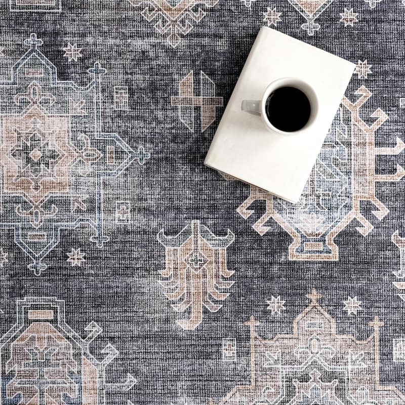 Nuloom Philomena Medallion SplashGuard Machine Washable Area Rug