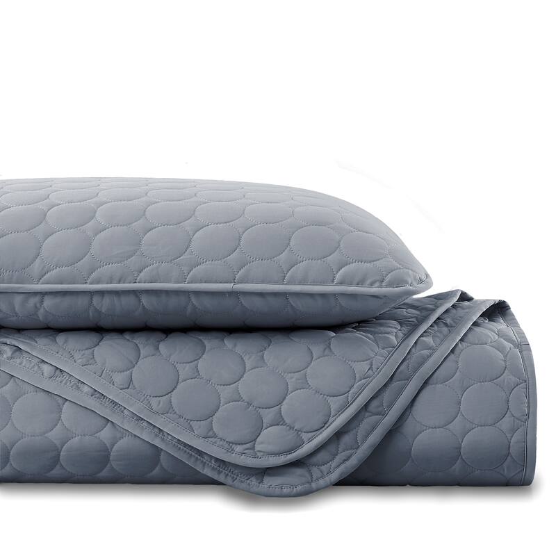 Vilano Ultra-Soft Lightweight 3-piece Quilt and Sham Set