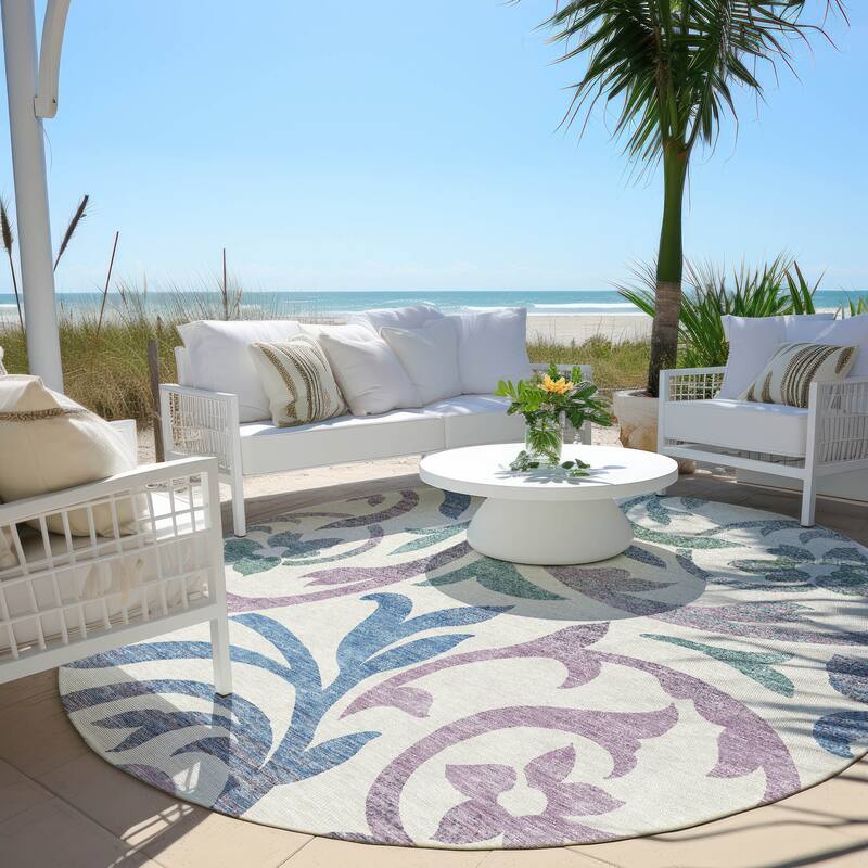 Machine Washable Indoor/ Outdoor Chantille Floral Scroll Rug - White - 8' x 8'