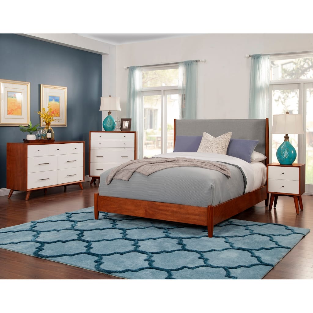 Two-Drawer Nightstand with Classic Design - Versatile Bedside Storage for Any Decor