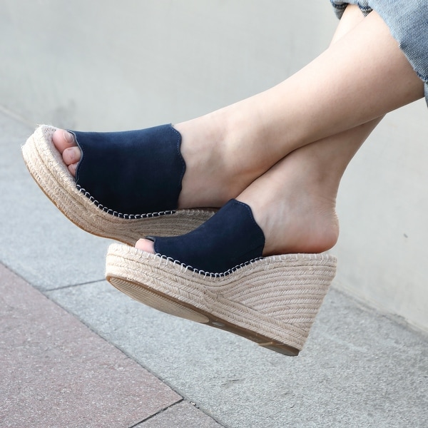 ladies navy wedge sandals