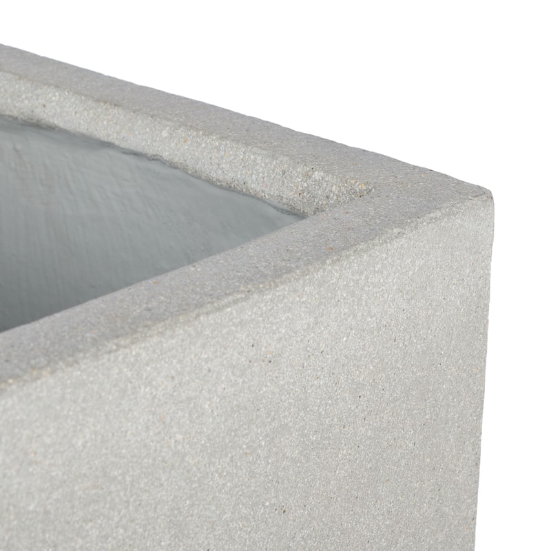 SAFAVIEH Outdoor Nynne Concrete Planter - 14Wx14Dx18H