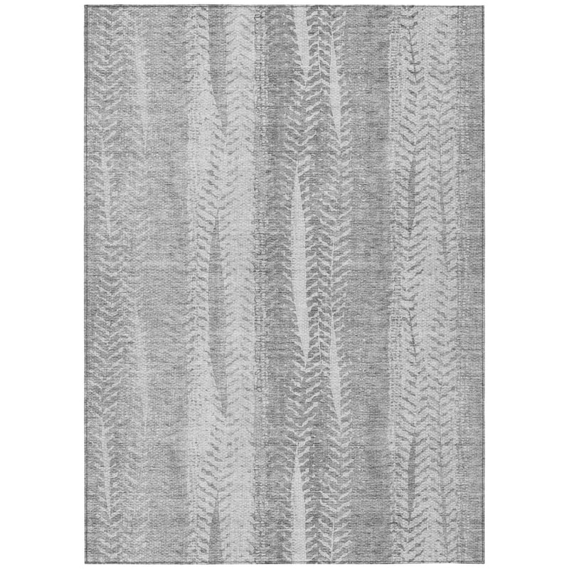 HomeRoots Botanical Leaves Transitional Rectangle Outdoor Rug - 5' X 8'