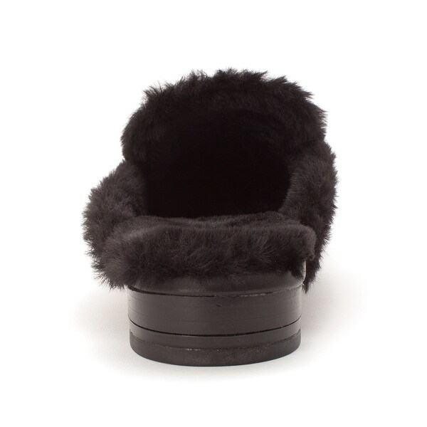 closed toe slides with fur