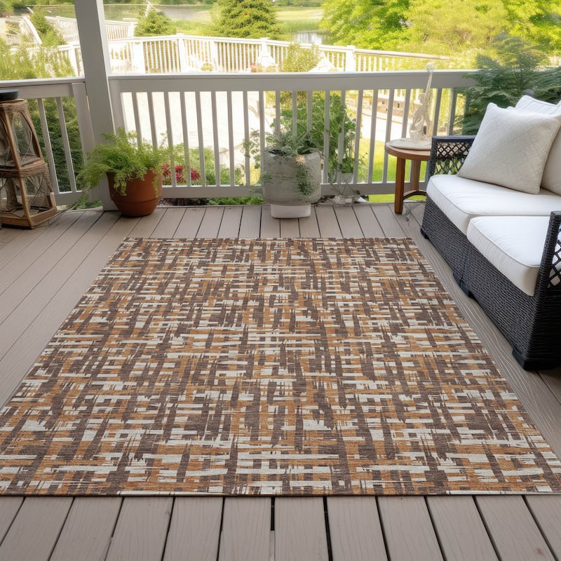 Machine Washable Indoor/ Outdoor Modern Crosshatch Chantille Rug