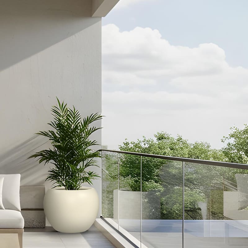 DreamPatio Riverside Fiberstone Composite Ball Planter for Indoor/Outdoor - Smooth Automotive 2K Coating - 17x17x13.5 - Linen