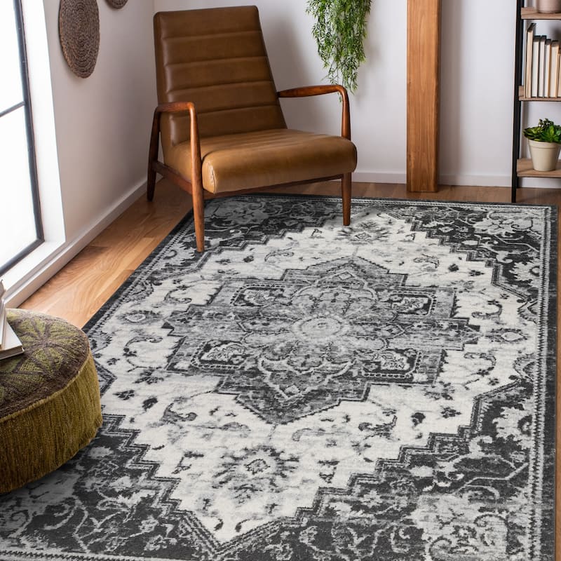 Alvia Yana Medallion Area Rug - 2' x 3' - Ivory