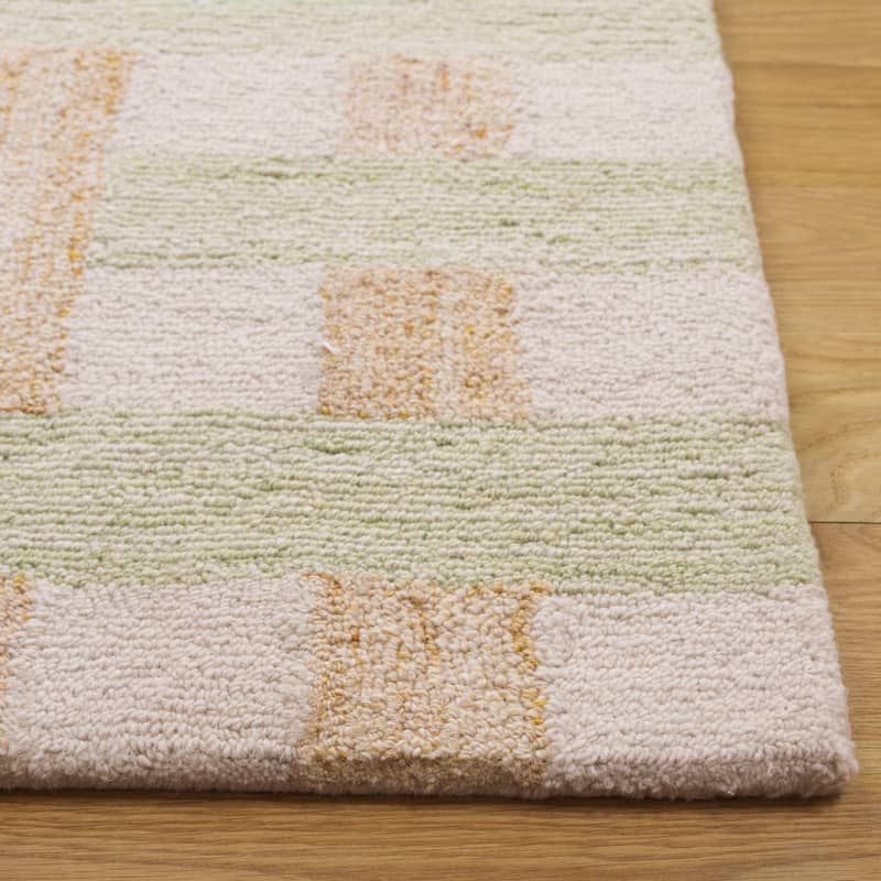 SAFAVIEH Handmade Genre Kwang Checkered Wool Rug