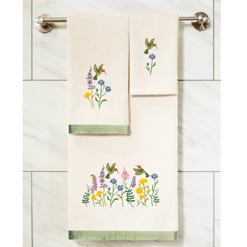 Authentic Hotel and Spa Hada Fingertip Towel Set