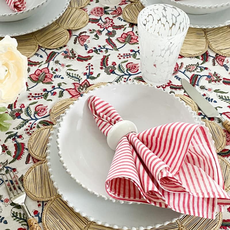 Pink table napkins - set of 4- Striped