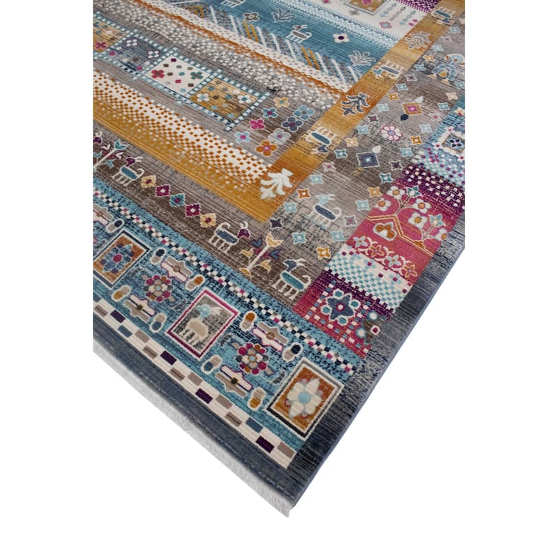 Noori Rug Latif Leslee Rug
