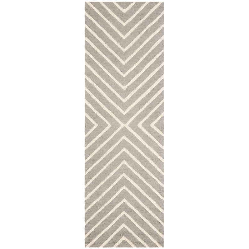 SAFAVIEH Handmade Kids Brionna Wool Rug