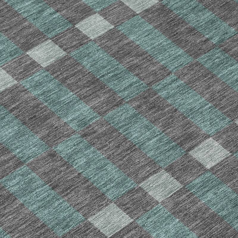 Machine Washable Indoor/ Outdoor Modern Augusta Chantille Rug