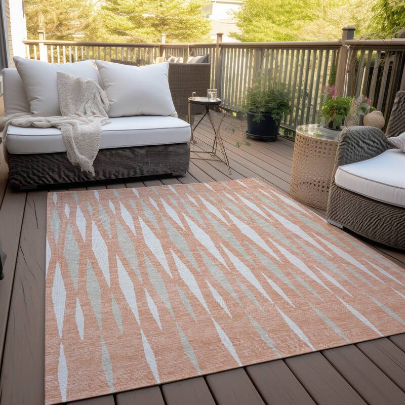 Machine Washable Indoor/ Outdoor Chantille Contemporary Mosaic Rug