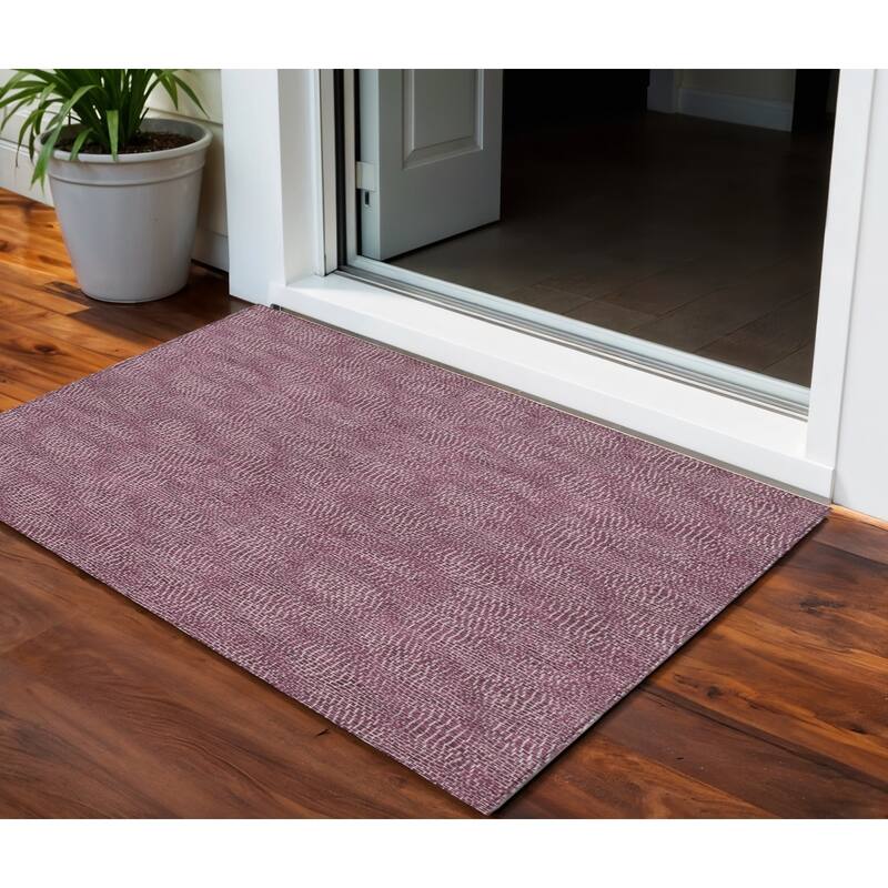 HomeRoots Geometric Transitional Rectangle Outdoor Rug - 3' x 5'