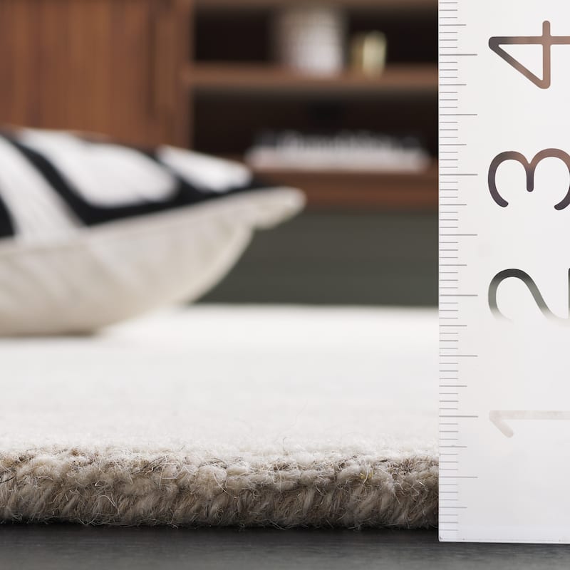 SAFAVIEH Handmade Abstract Arnþridur Contemporary Wool Rug