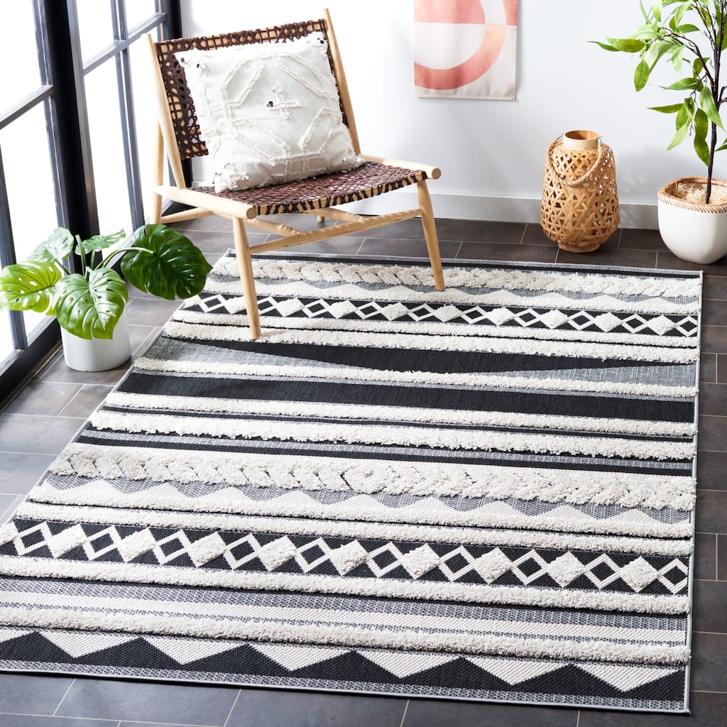 SAFAVIEH Cottage Hripsime Indoor/ Outdoor Moroccan Boho Rug