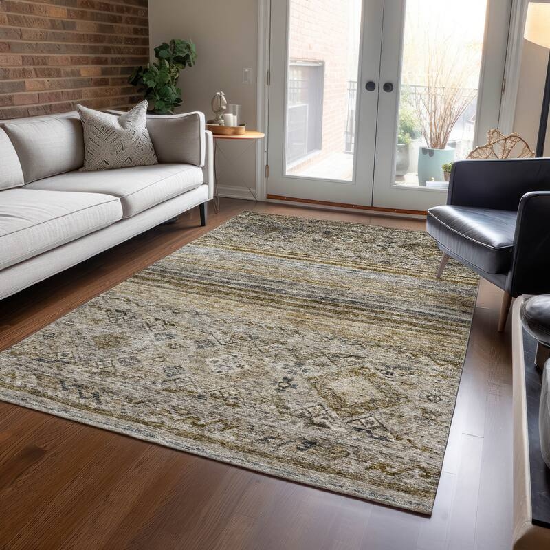 Machine Washable Indoor/ Outdoor Boho Moroccan Chantille Rug - Brown - 5' x 7'6"