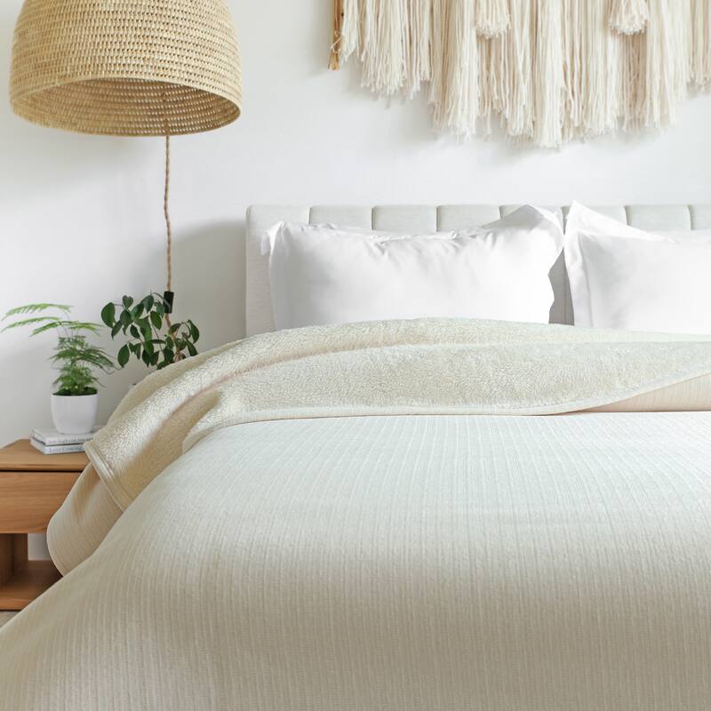 Jennifer Adams Chenille Sherpa Blanket - Queen - Ivory