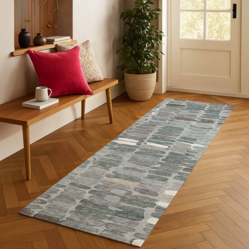Machine Washable Indoor/ Outdoor Modern Caps Chantille Rug