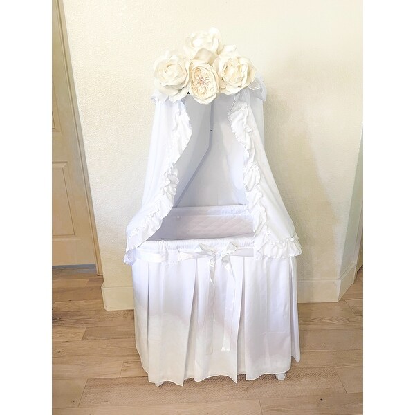 bassinet old fashioned