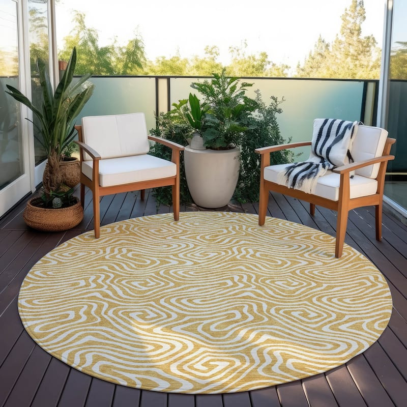 Machine Washable Indoor/ Outdoor Modern Trance Chantille Rug
