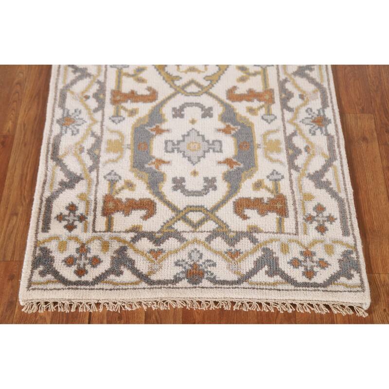 All-Over Ivory Oushak Indian Runner Rug Hand-knotted Wool Carpet - 2'6"x 10'2"