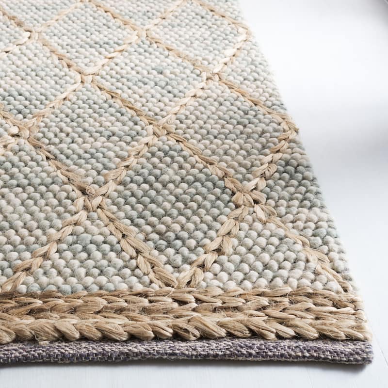 SAFAVIEH Handmade Natura Adorata Trellis Wool Rug