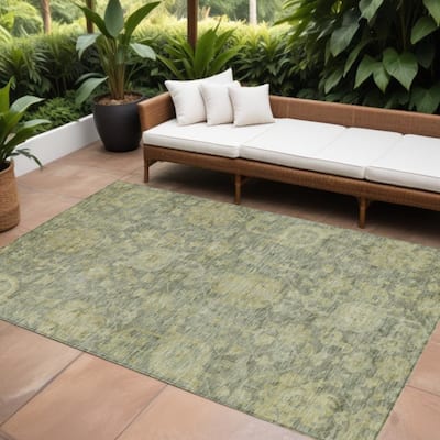 HomeRoots Damask Traditional Rectangle Outdoor Rug