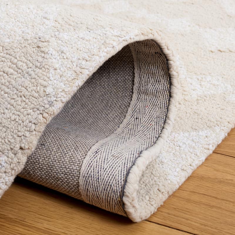 SAFAVIEH Handmade Capri Heike Modern Wool Rug