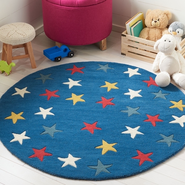 SAFAVIEH Handmade Novelty Vineta Stars Wool Rug. Opens flyout.
