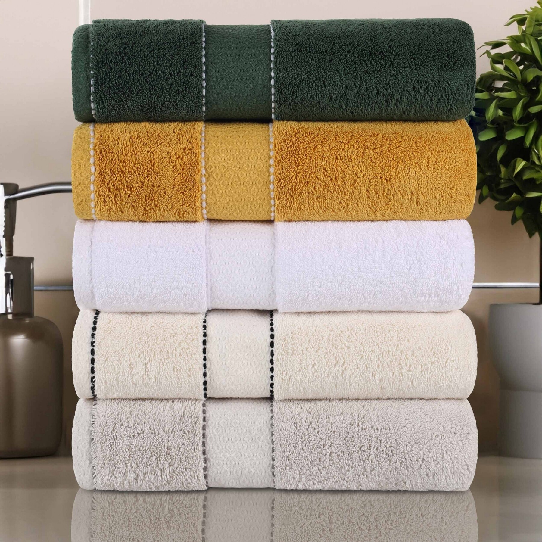 Utopia Towels 8-Piece Luxury Towel Set, 2 Bath Towels, 2 Hand Towels, and 4 Wash Cloths, 600 GSM 100% Ring Spun Cotton Highly AB