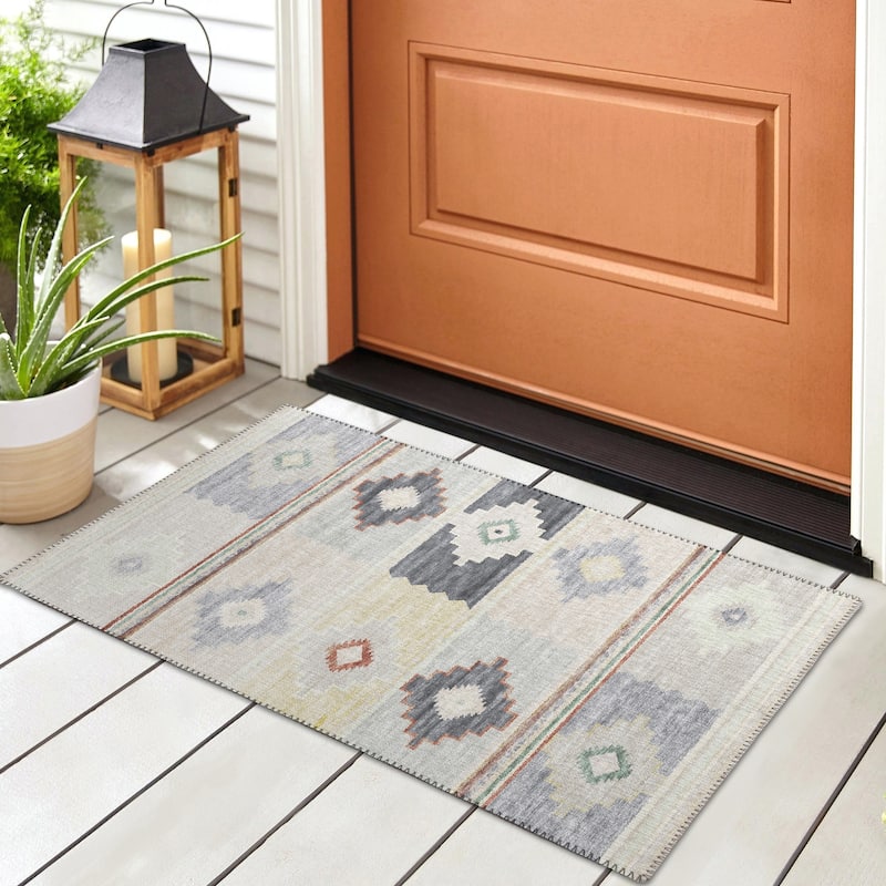 Indoor/ Outdoor Sonora Boho Medallions Washable Rug - 1'8" x 2'6" - Gray