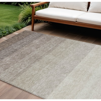 HomeRoots Ombre Transitional Rectangle Outdoor Rug