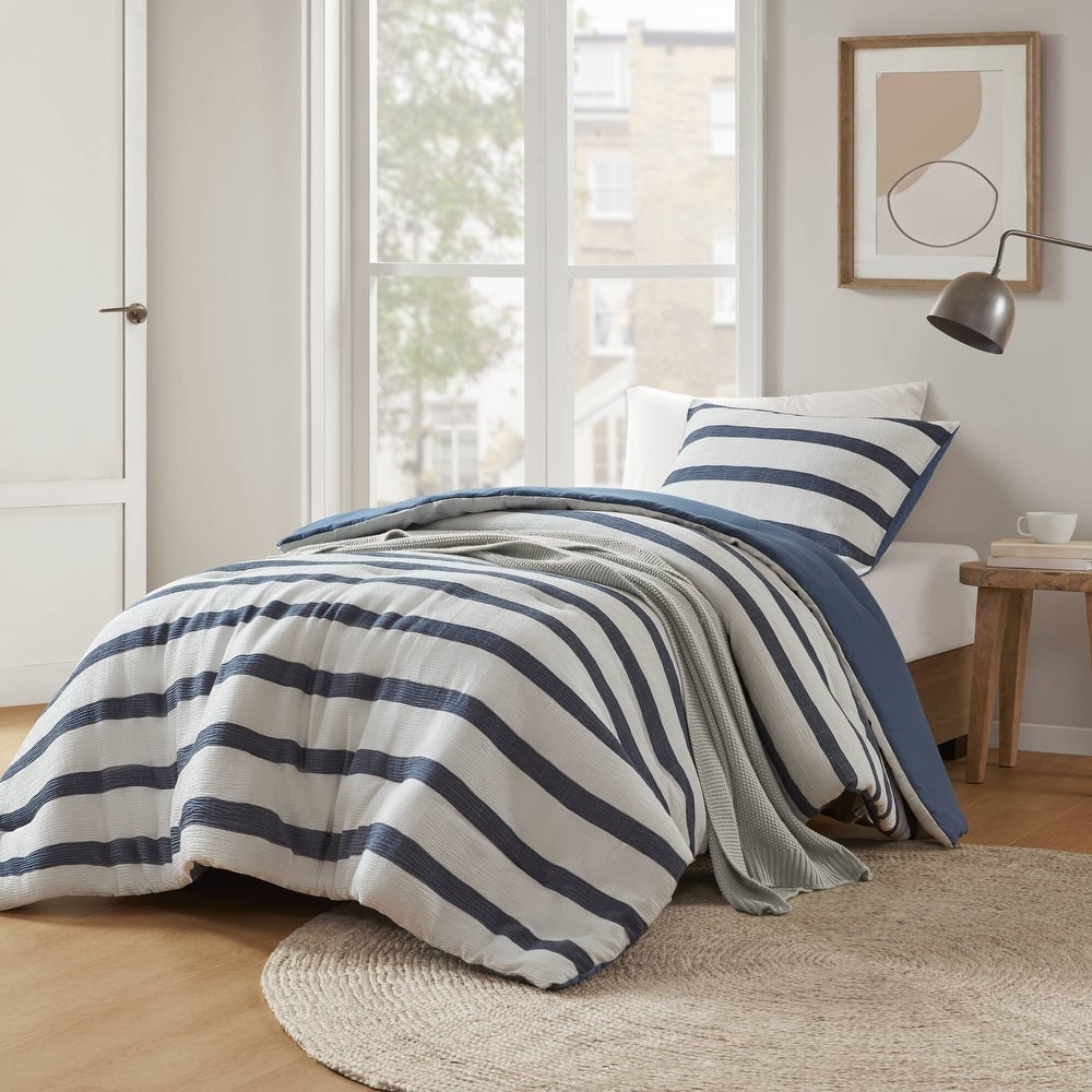 Chelsea Square Merritt Yarn-dyed striped comforter