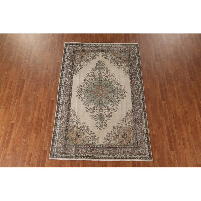 Floral Anatolian Distressed Turkish Vintage Handmade Wool Carpet - 5'9"x 9'0"
