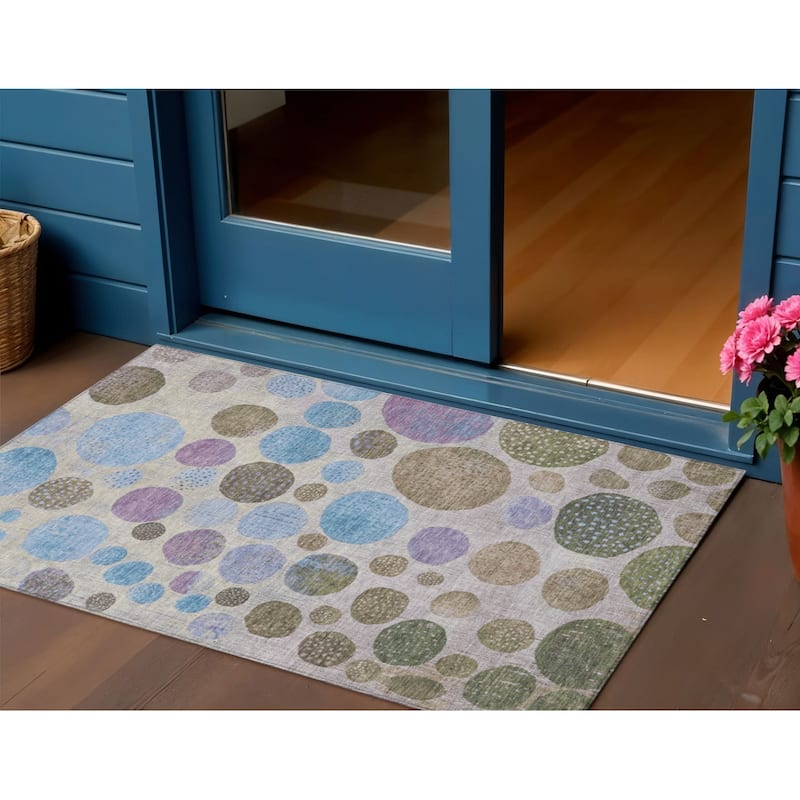 HomeRoots Geometric Transitional Rectangle Outdoor Rug - 3' x 5'