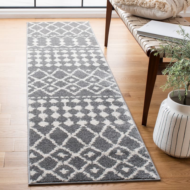 SAFAVIEH Mercer Hubertina Moroccan Rug - 2' x 8' Runner - Grey/Cream