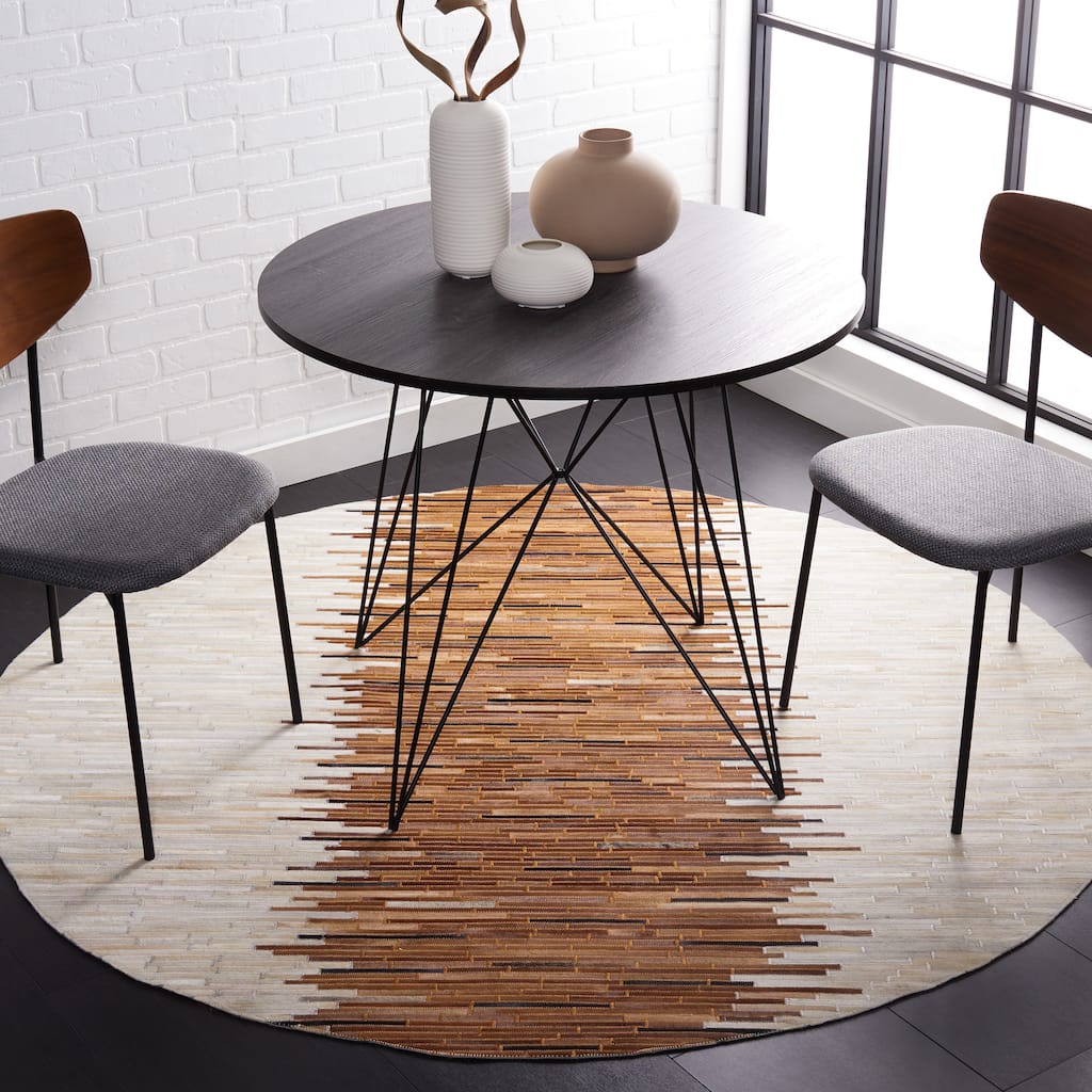 SAFAVIEH Handmade Studio Tobi Natural Hide Leather Rug