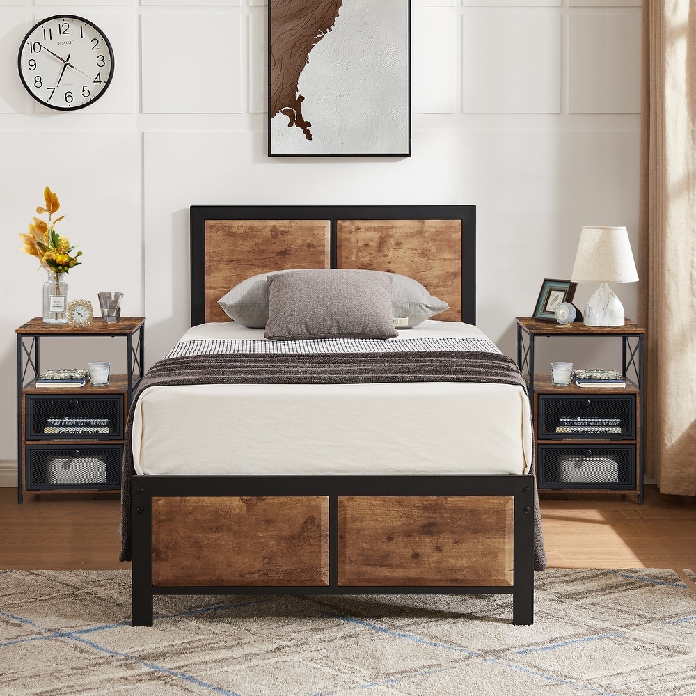 Industrial queen bedroom set deals