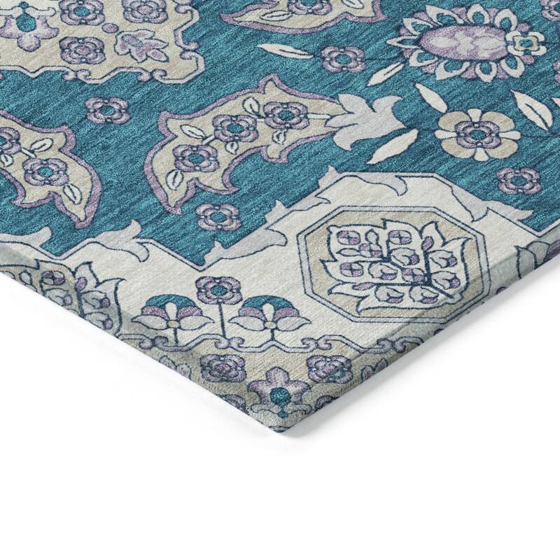 HomeRoots Medallion Traditional Rectangle Outdoor Rug