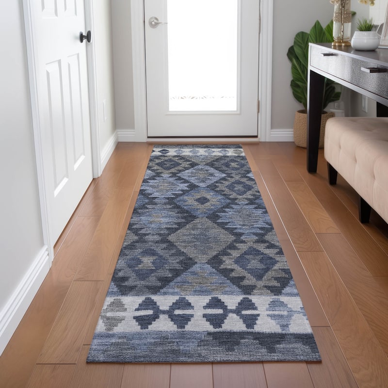 Machine Washable Indoor/ Outdoor Boho Global Chantille Rug