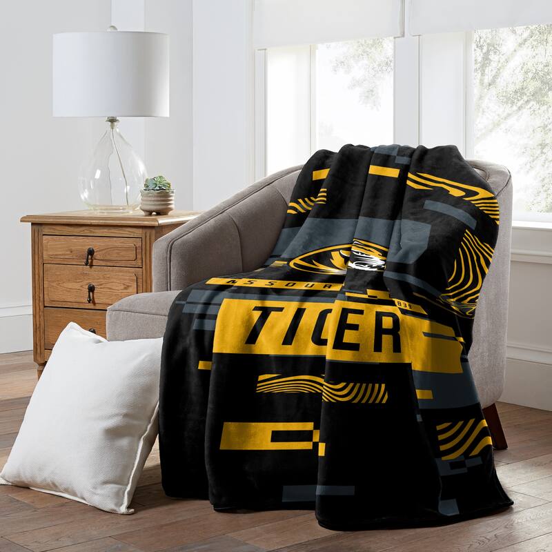 NCAA Digitize Missouri Tigers Raschel Throw Blanket