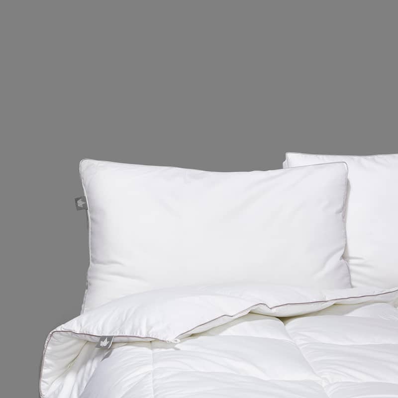 Canadian Down & Feather Company Microfiber Down Alternative Comforter All Season weight