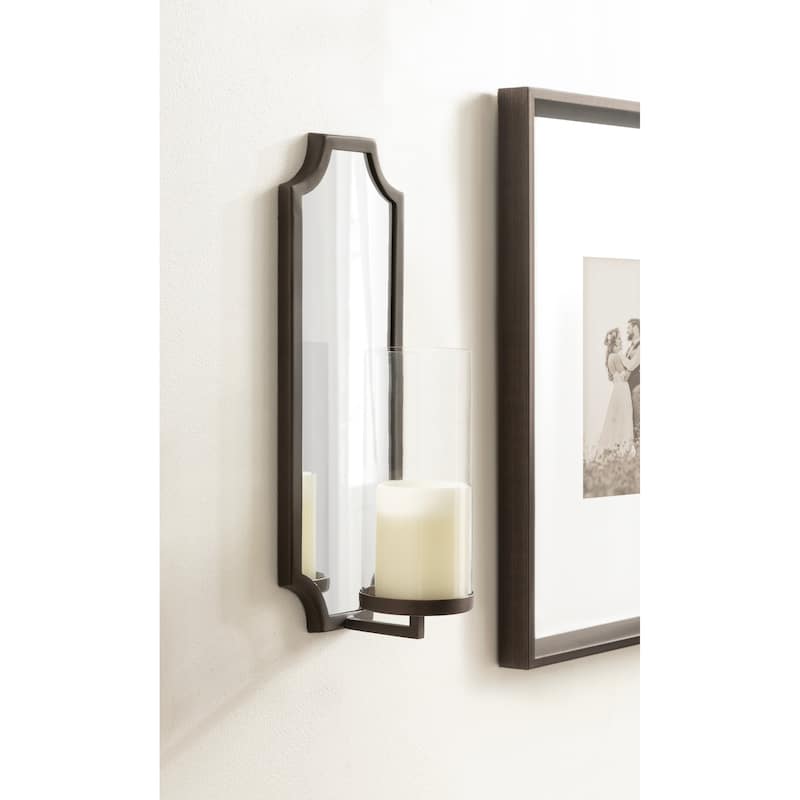 Kate and Laurel Ciel Scallop Wall Sconce