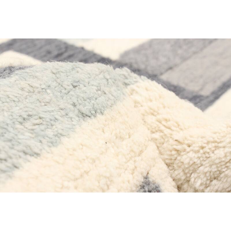 ECARPETGALLERY Hand Tufted Timeless Cream Wool Rug - 5'0 x 8'2